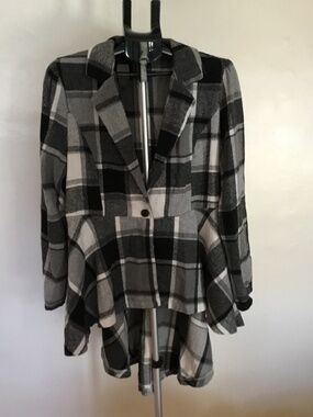 Women’s High and Low Plaid Victorian Gothic Blazer Jacket